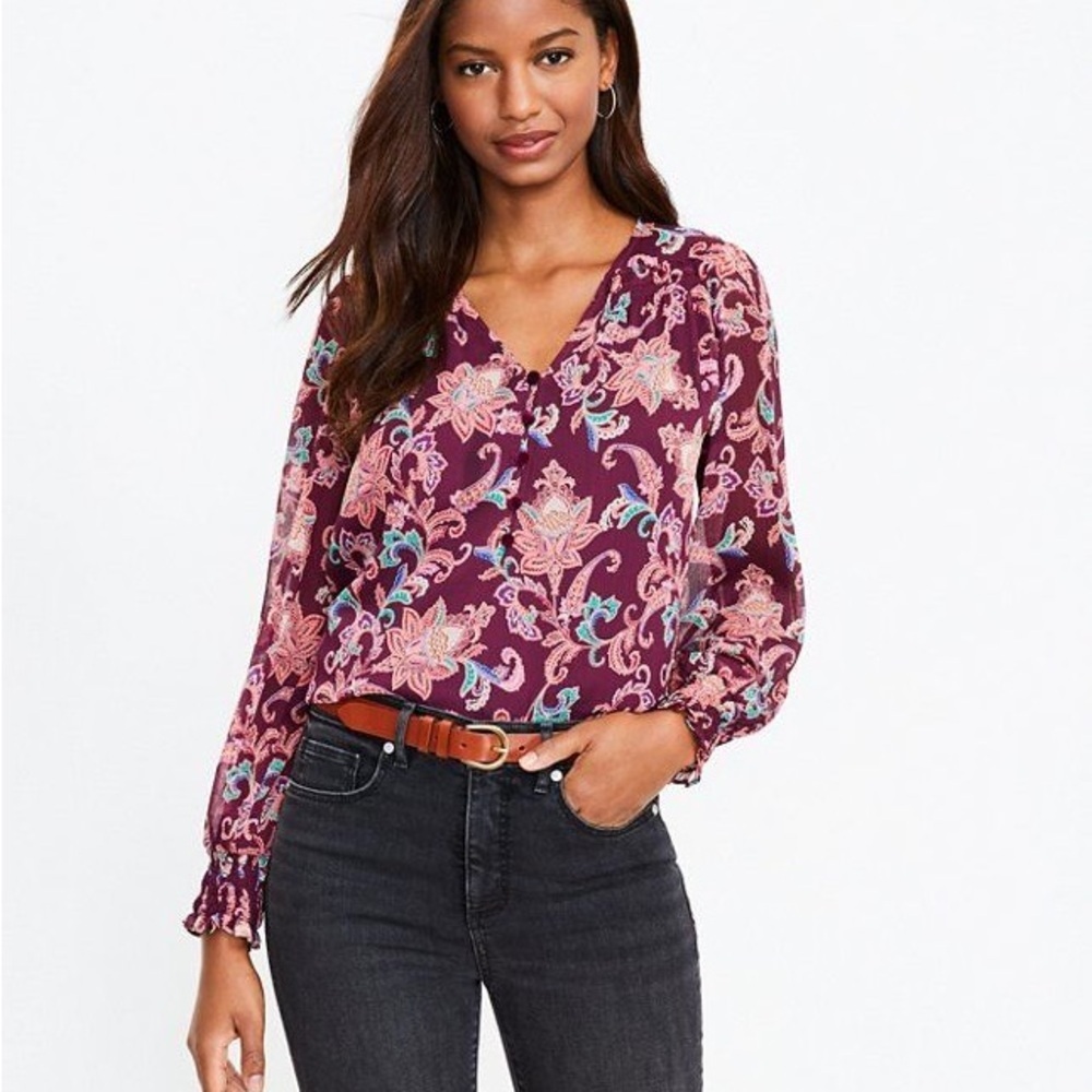 Ann Taylor LOFT NWT Burgundy Red Paisley Print V-Neck Blouse Long Sleeves Sz XS